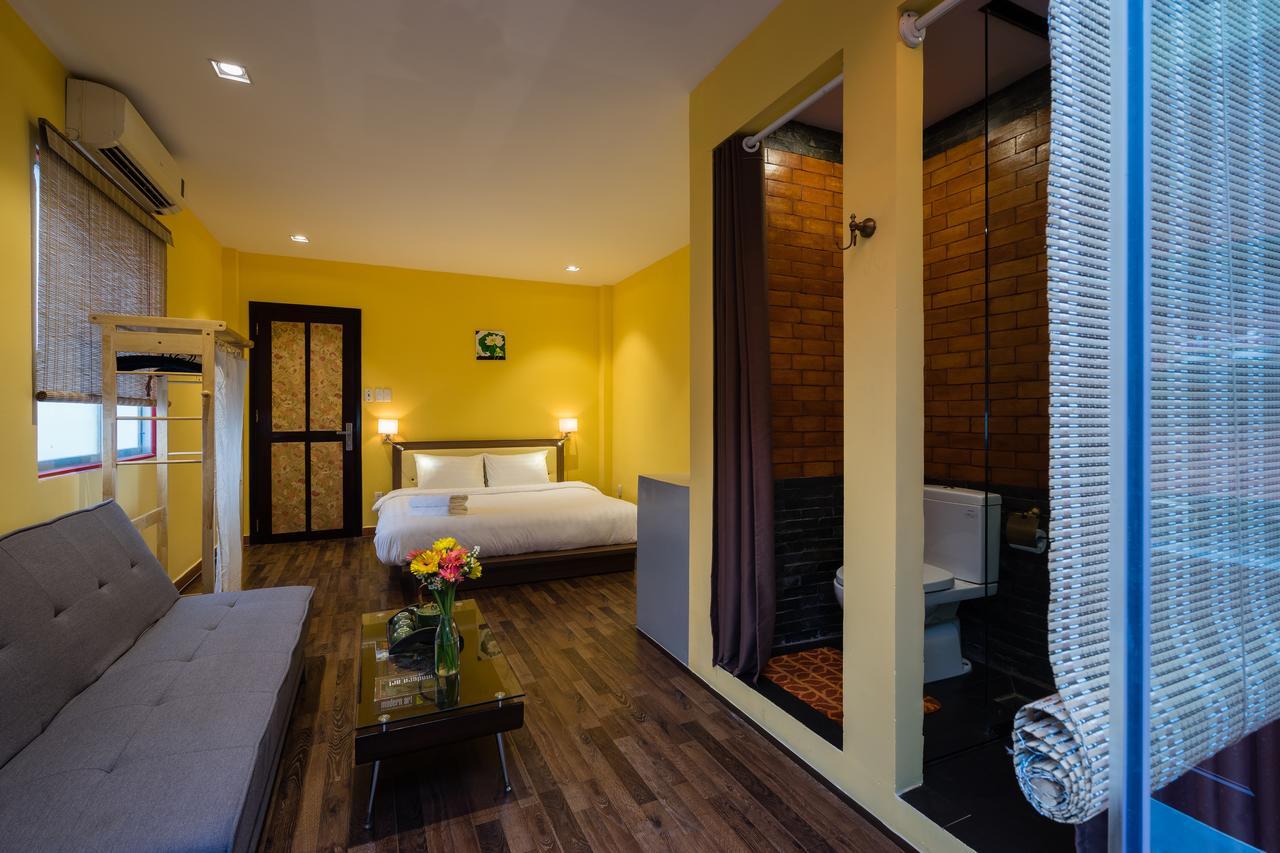 The Red House Bed & Breakfast Ho Chi Minh City Exterior photo